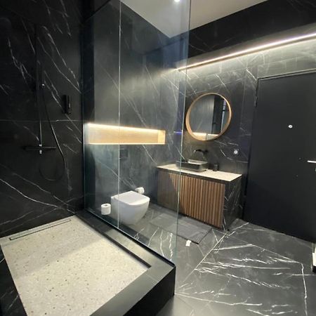 Athens Center Boutique Suites Bagian luar foto