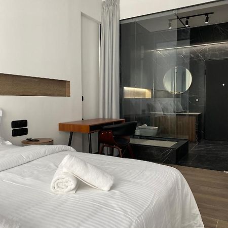 Athens Center Boutique Suites Bagian luar foto